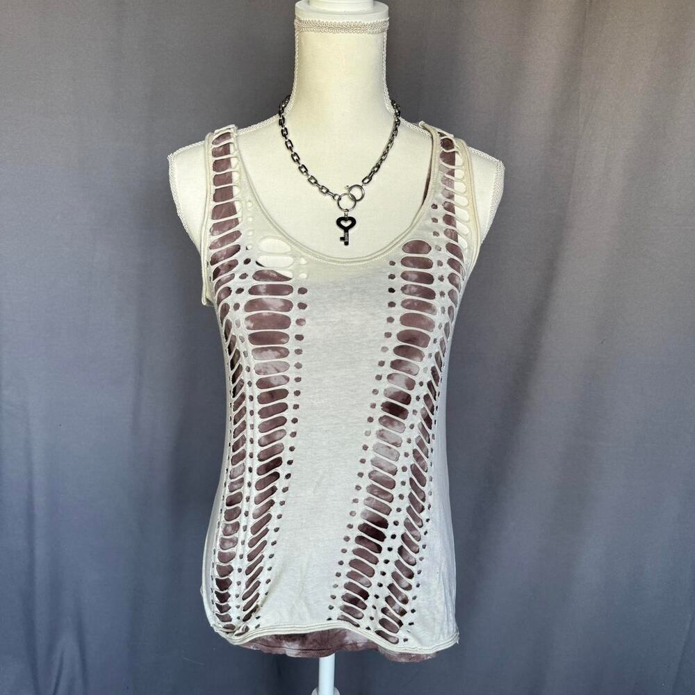 2010s cut out top